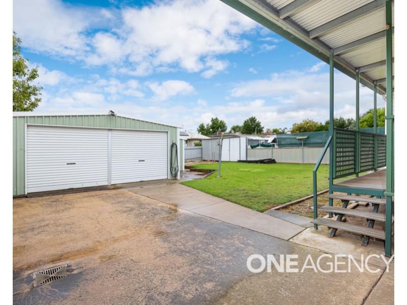6 BARDIA STREET, Ashmont NSW 2650