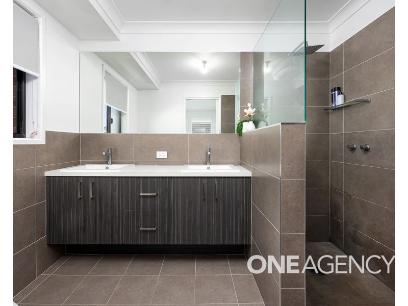 20 COLOMBO AVENUE, Gobbagombalin NSW 2650