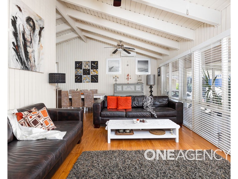 6 WAIMEA PLACE, Lake Albert NSW 2650