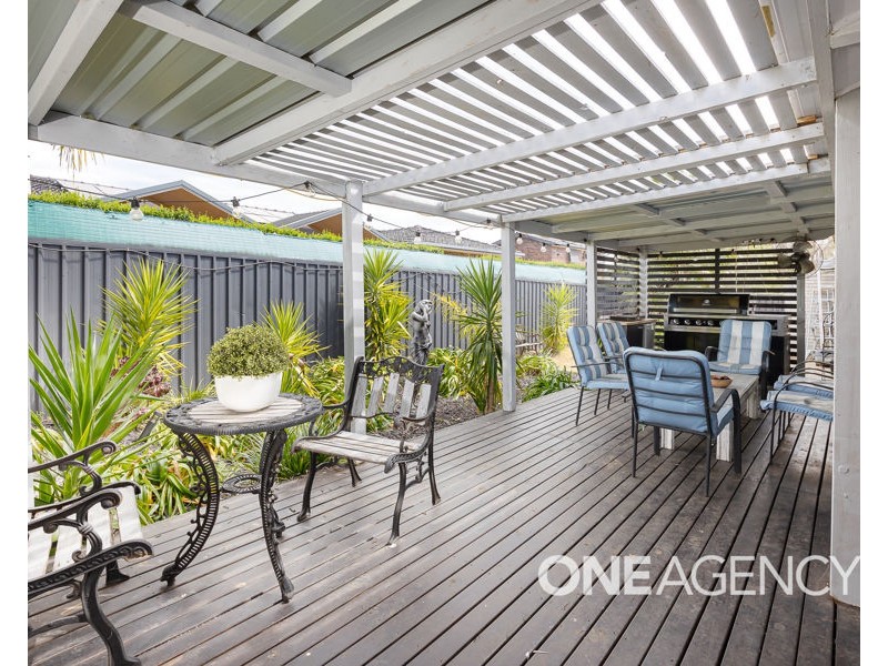 6 WAIMEA PLACE, Lake Albert NSW 2650