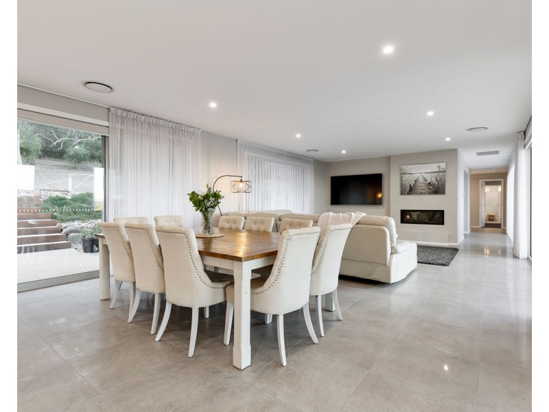 4 BULLER PLACE, Tatton NSW 2650