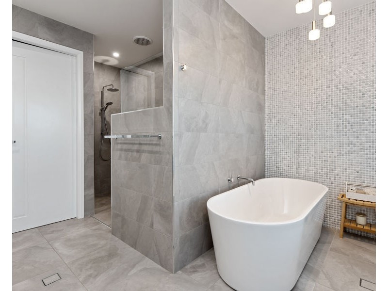 4 BULLER PLACE, Tatton NSW 2650