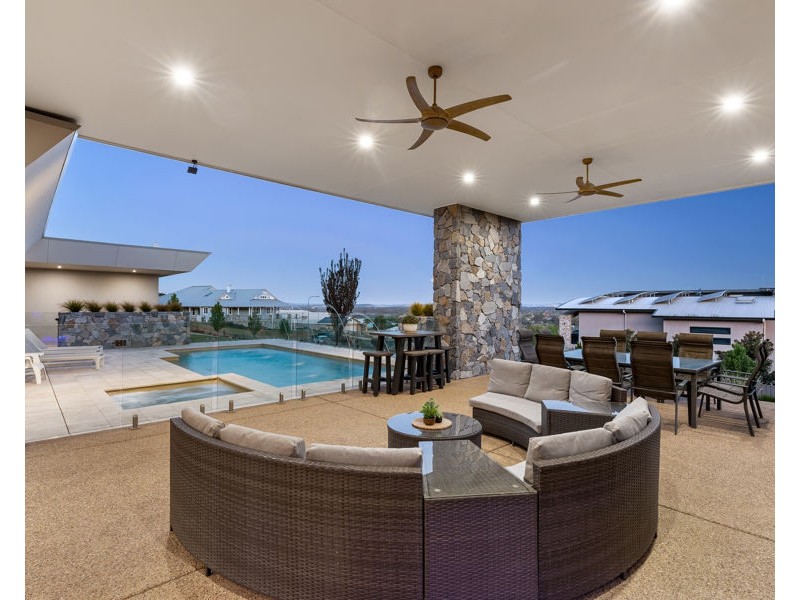 4 BULLER PLACE, Tatton NSW 2650