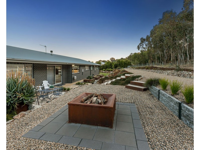 4 BULLER PLACE, Tatton NSW 2650