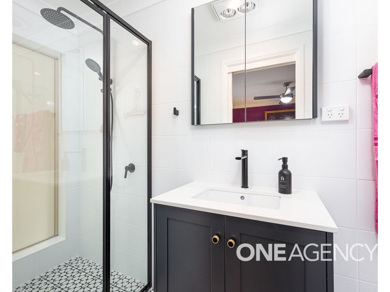16 ROBERTS WAY, Kooringal NSW 2650
