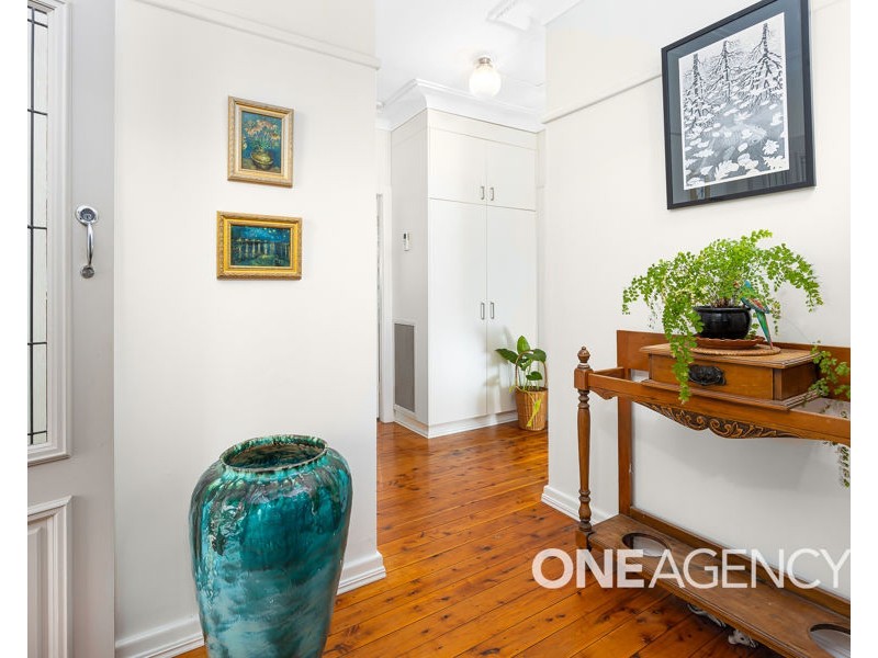 25 CROAKER STREET, Turvey Park NSW 2650