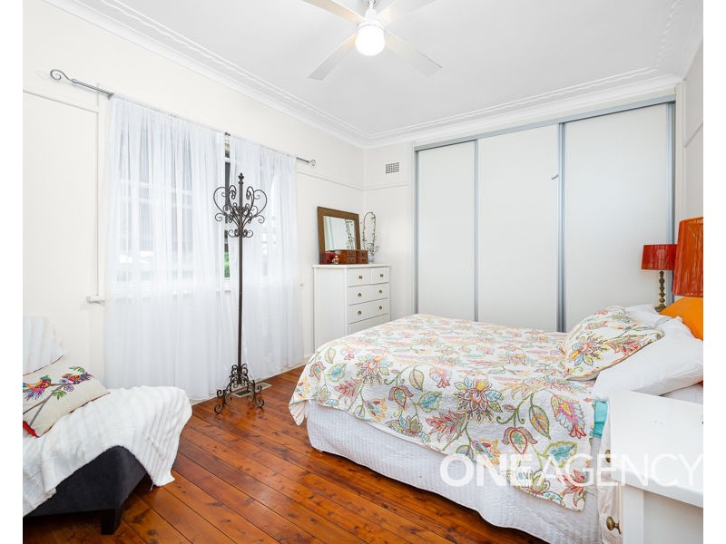 25 CROAKER STREET, Turvey Park NSW 2650