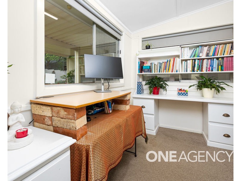 25 CROAKER STREET, Turvey Park NSW 2650