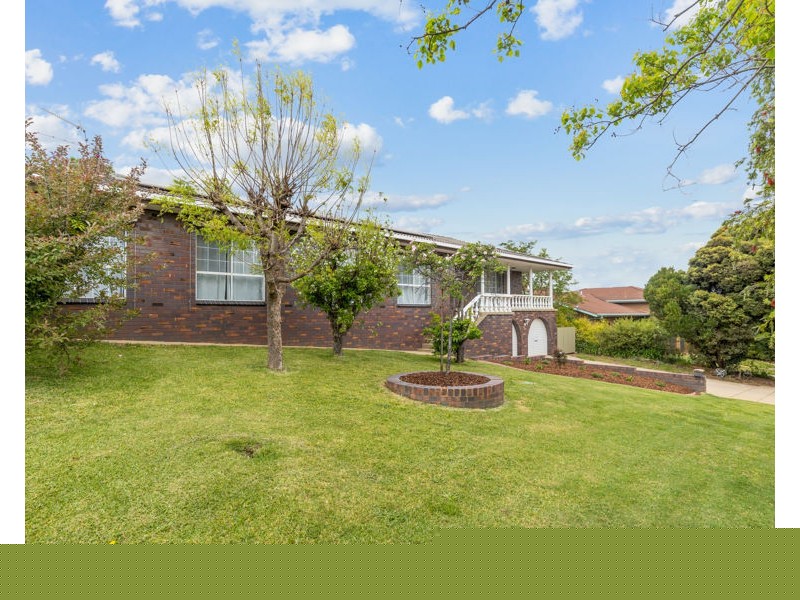 27 MISSOURI AVENUE, Tolland NSW 2650