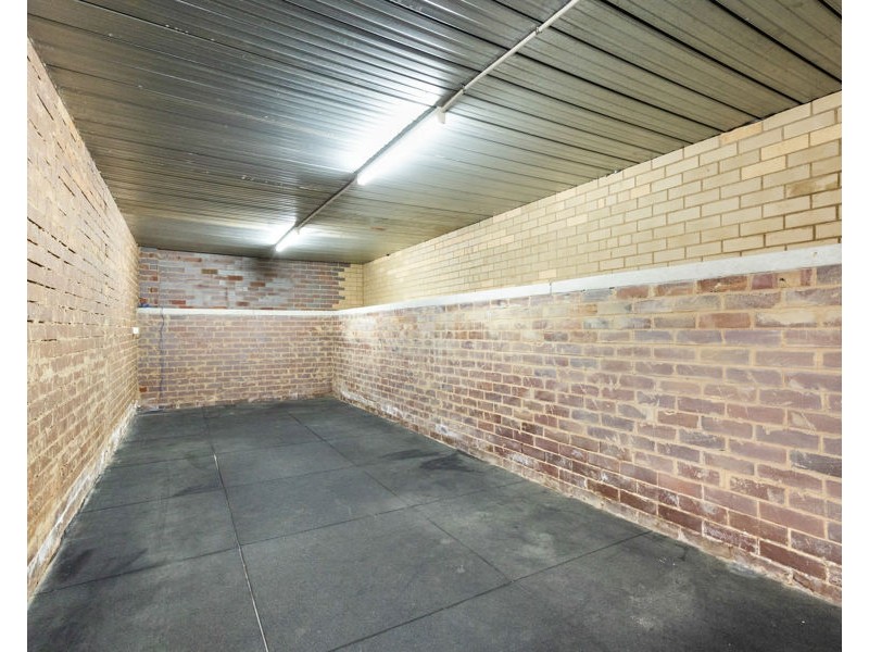 27 MISSOURI AVENUE, Tolland NSW 2650