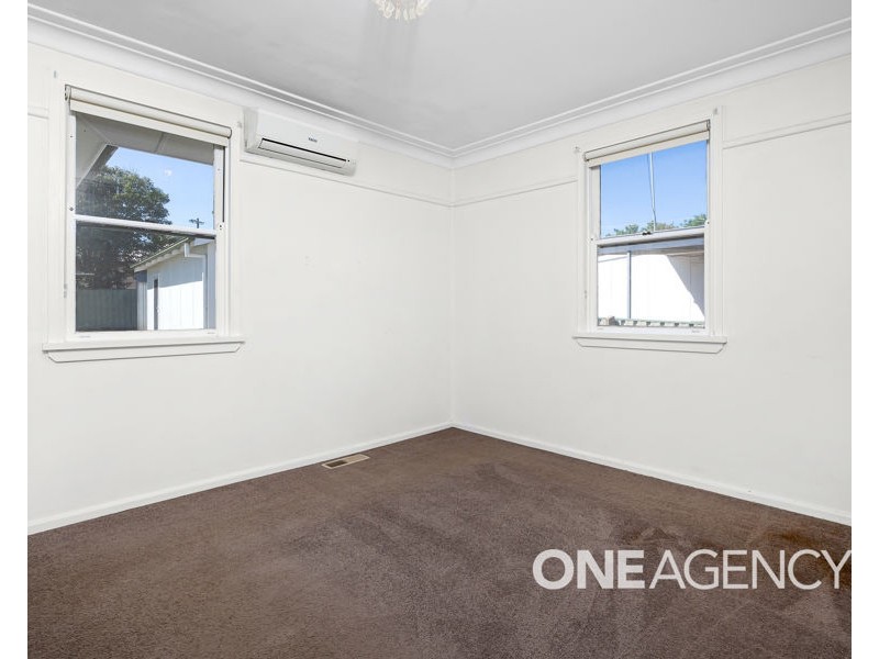 15 GOWRIE PARADE, Mount Austin NSW 2650