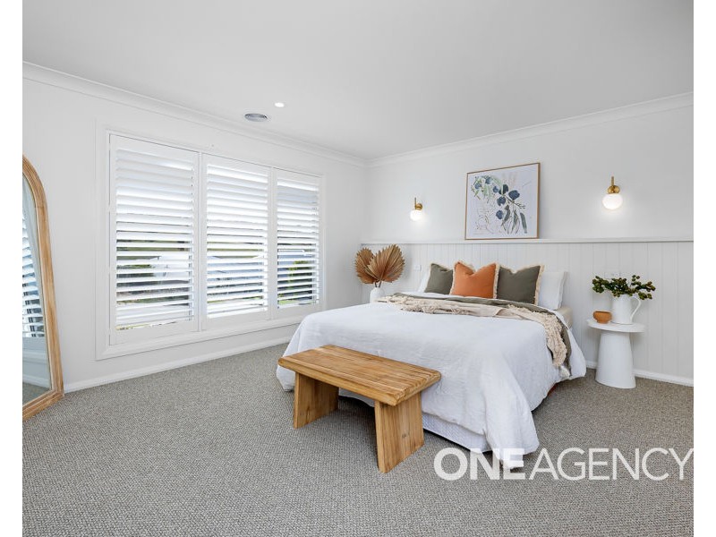21 BENNELONG CRESCENT, Lloyd NSW 2650