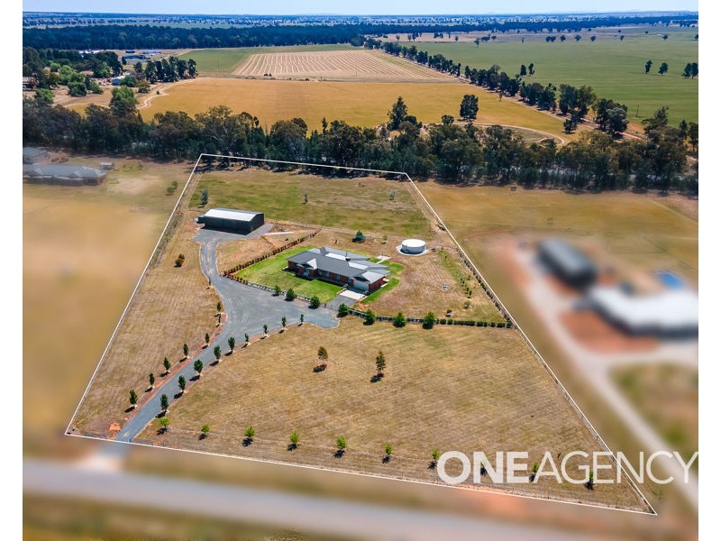 67 DAVIES DRIVE, Coolamon NSW 2701