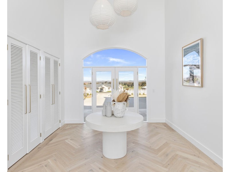 5 SIRIUS WAY, Gumly Gumly NSW 2652
