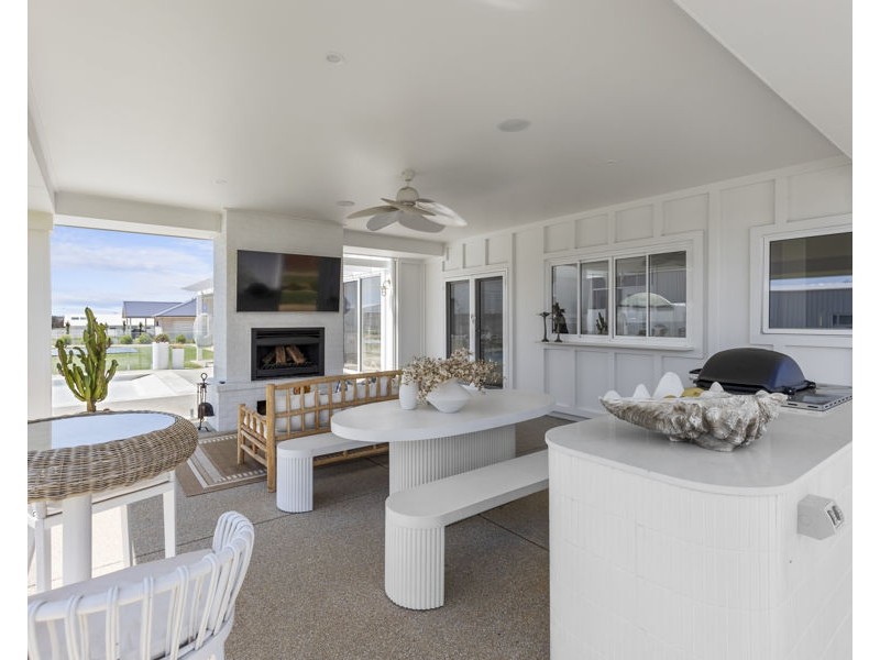 5 SIRIUS WAY, Gumly Gumly NSW 2652