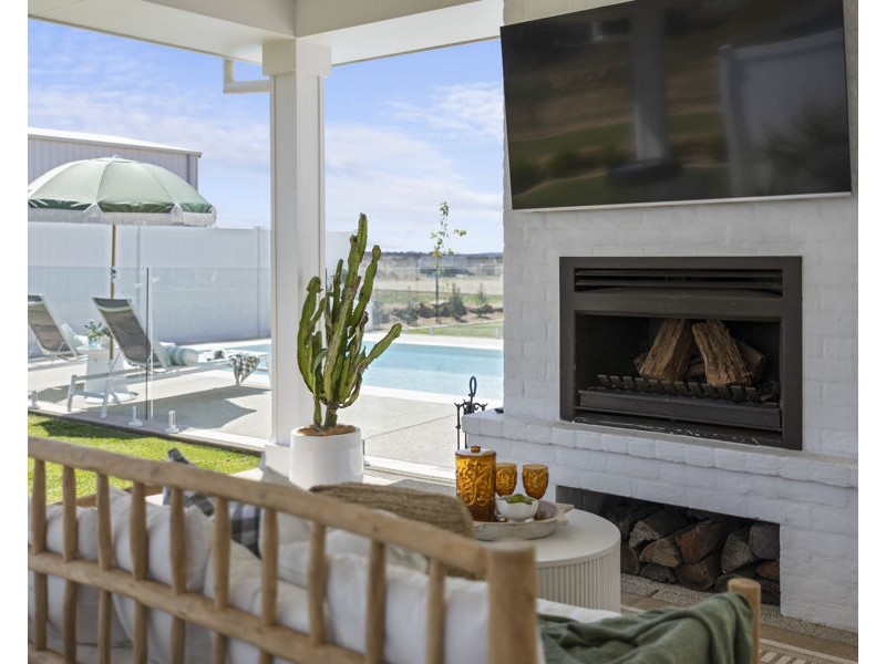 5 SIRIUS WAY, Gumly Gumly NSW 2652