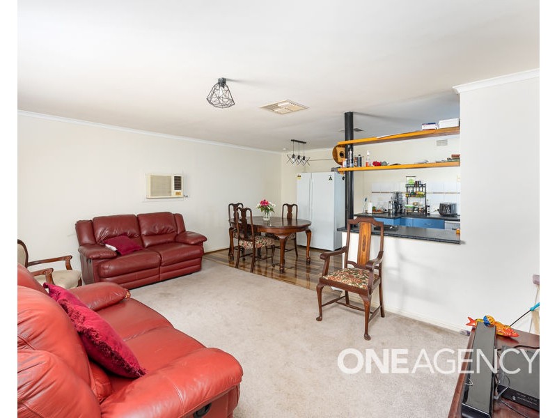 7 DUNN AVENUE, Forest Hill NSW 2651