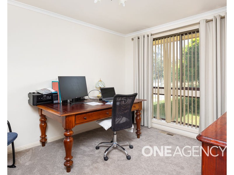 7 DUNN AVENUE, Forest Hill NSW 2651