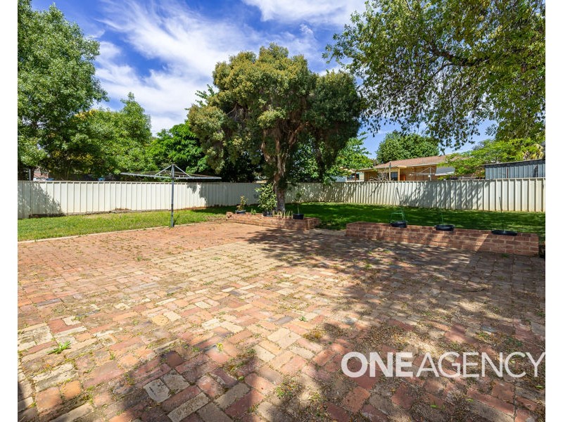 7 DUNN AVENUE, Forest Hill NSW 2651