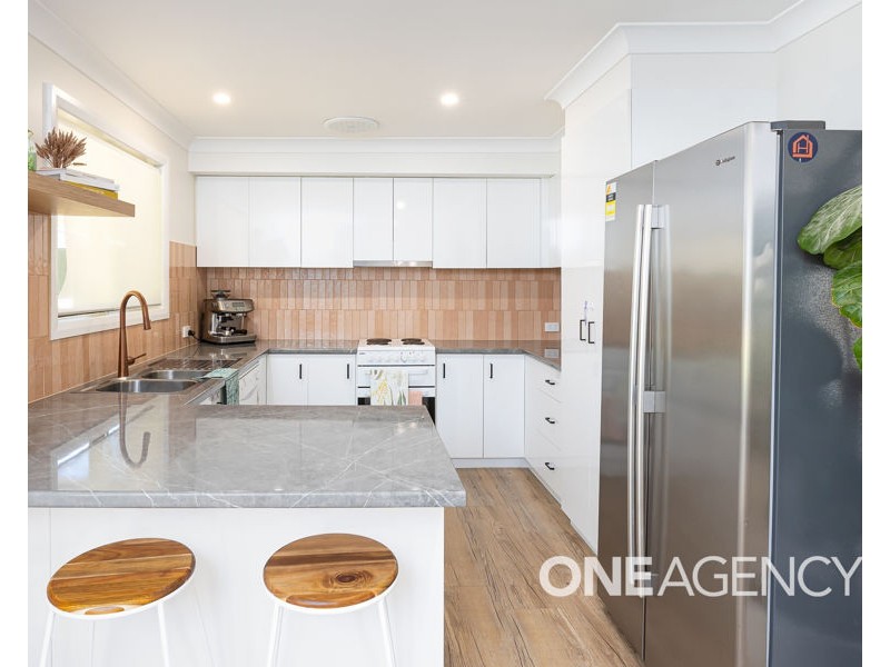 10 GUNYAH PLACE, Glenfield Park NSW 2650