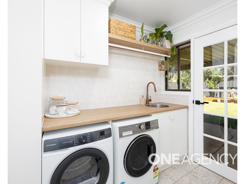 10 GUNYAH PLACE, Glenfield Park NSW 2650