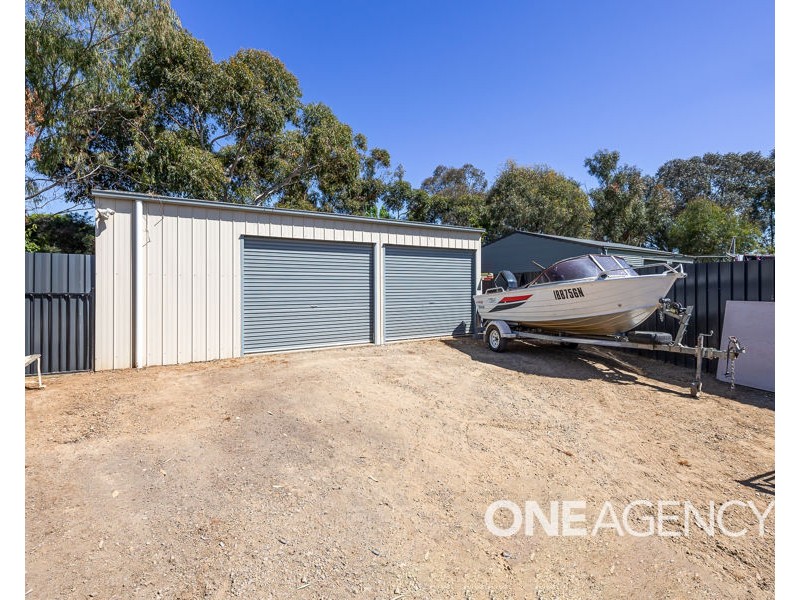 10 GUNYAH PLACE, Glenfield Park NSW 2650