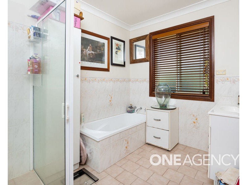 23 ALLAMBIE WAY, Mount Austin NSW 2650