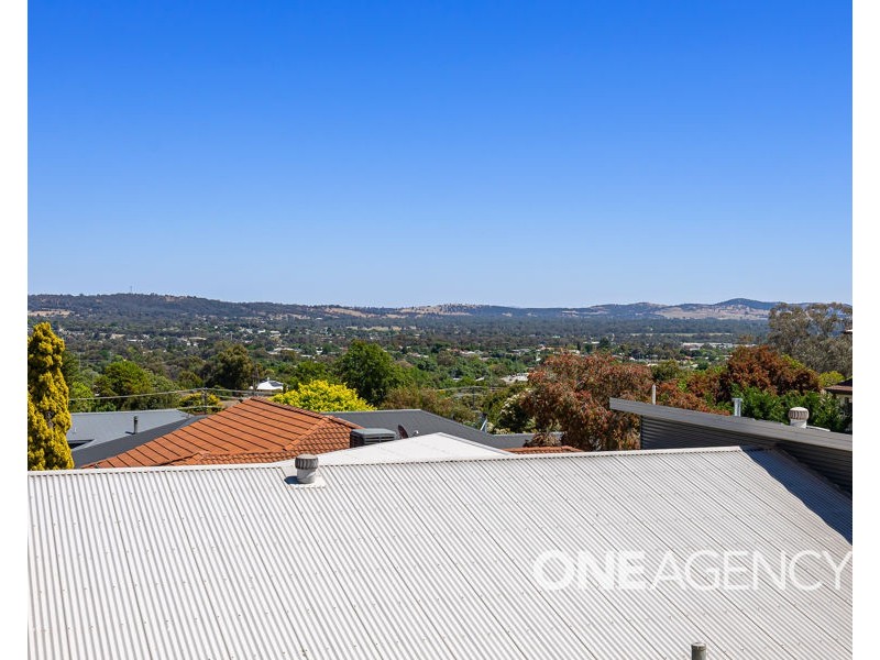 23 ALLAMBIE WAY, Mount Austin NSW 2650
