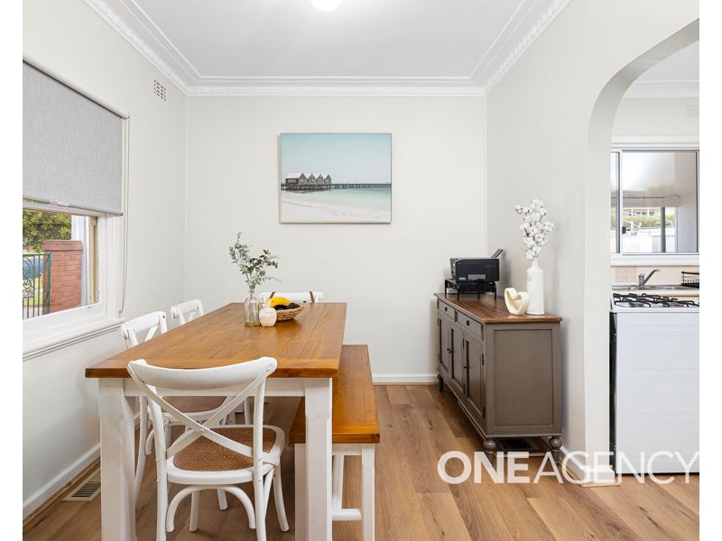 2/142 GROVE STREET, Kooringal NSW 2650
