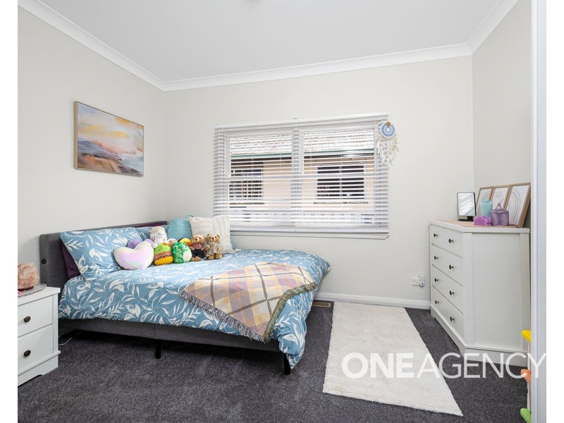 2/142 GROVE STREET, Kooringal NSW 2650