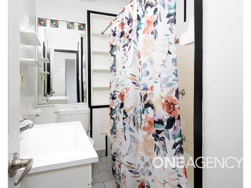 14 CONDON AVENUE, Mount Austin NSW 2650