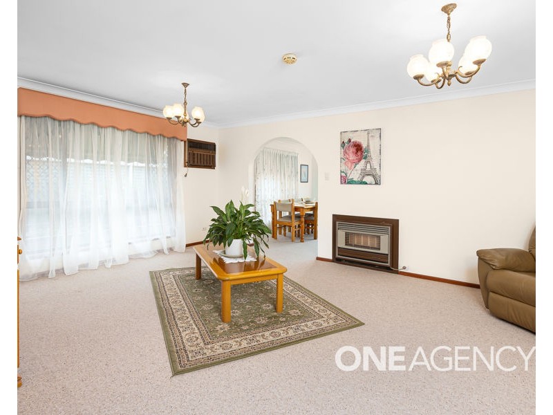 27 CRAWFORD STREET, Ashmont NSW 2650