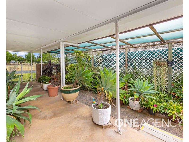 27 CRAWFORD STREET, Ashmont NSW 2650