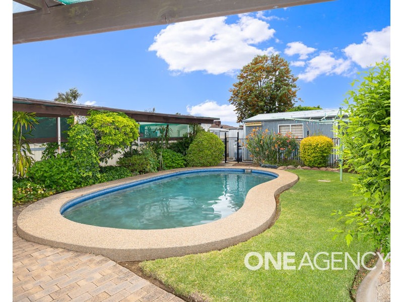27 CRAWFORD STREET, Ashmont NSW 2650