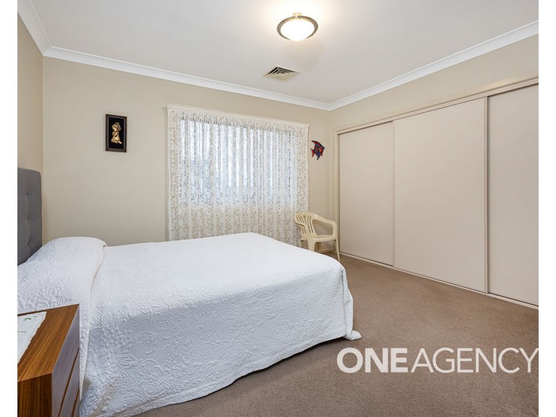 39 HENWOOD AVENUE, Kooringal NSW 2650