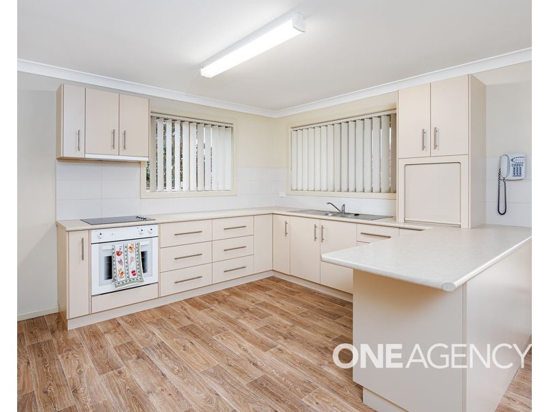 39 HENWOOD AVENUE, Kooringal NSW 2650