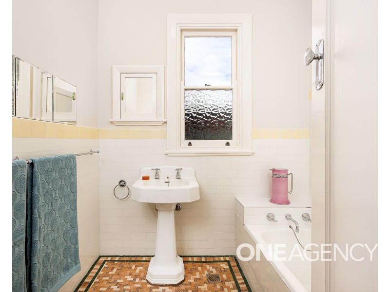 6 JACKSON STREET, Wagga Wagga NSW 2650