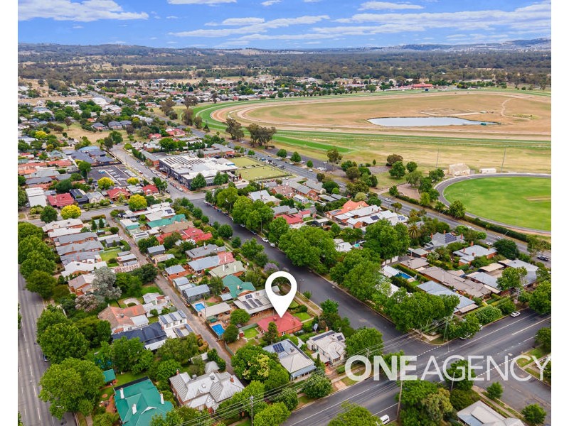 6 JACKSON STREET, Wagga Wagga NSW 2650