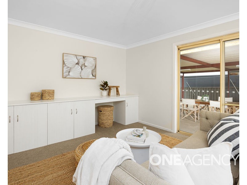 10 TRUSCOTT DRIVE, Ashmont NSW 2650