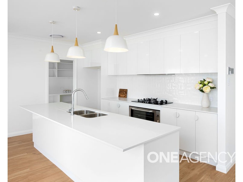 118 VALENCIA DRIVE, Gobbagombalin NSW 2650