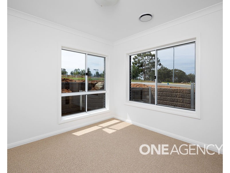 118 VALENCIA DRIVE, Gobbagombalin NSW 2650