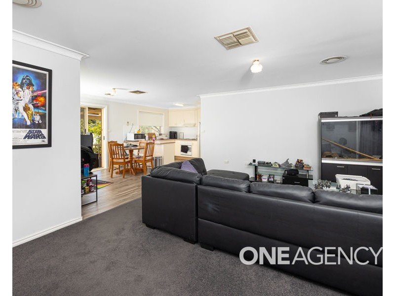 1 KINCORA PLACE, Bourkelands NSW 2650