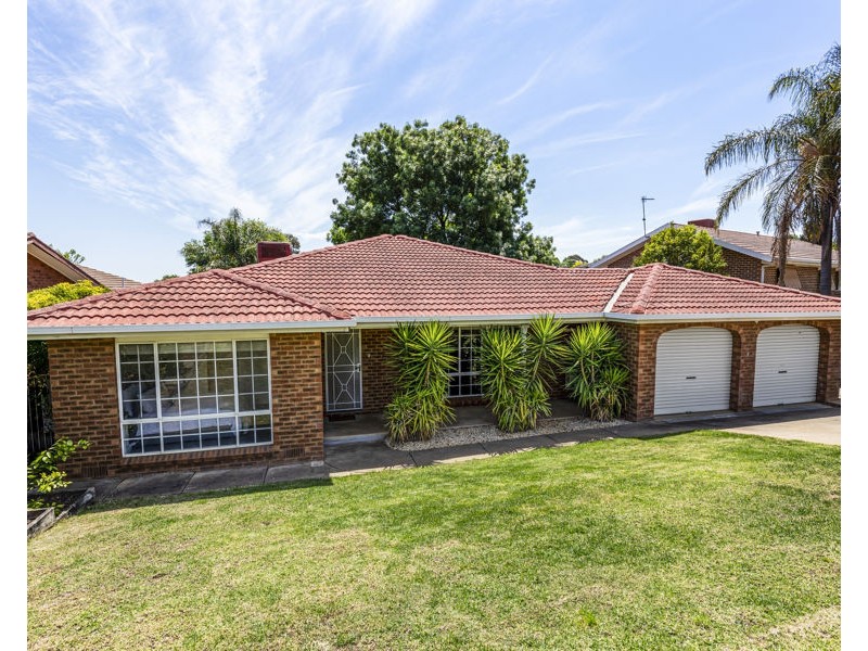 20 MISSOURI AVENUE, Tolland NSW 2650