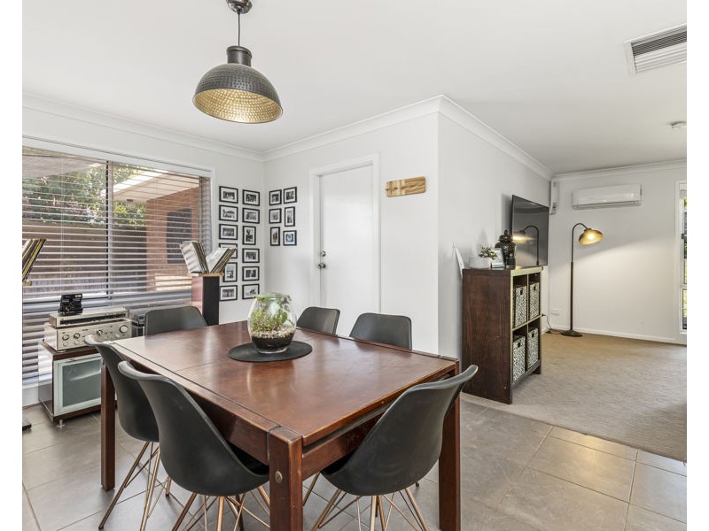20 MISSOURI AVENUE, Tolland NSW 2650