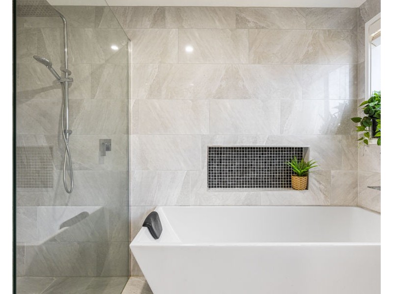 20 MISSOURI AVENUE, Tolland NSW 2650