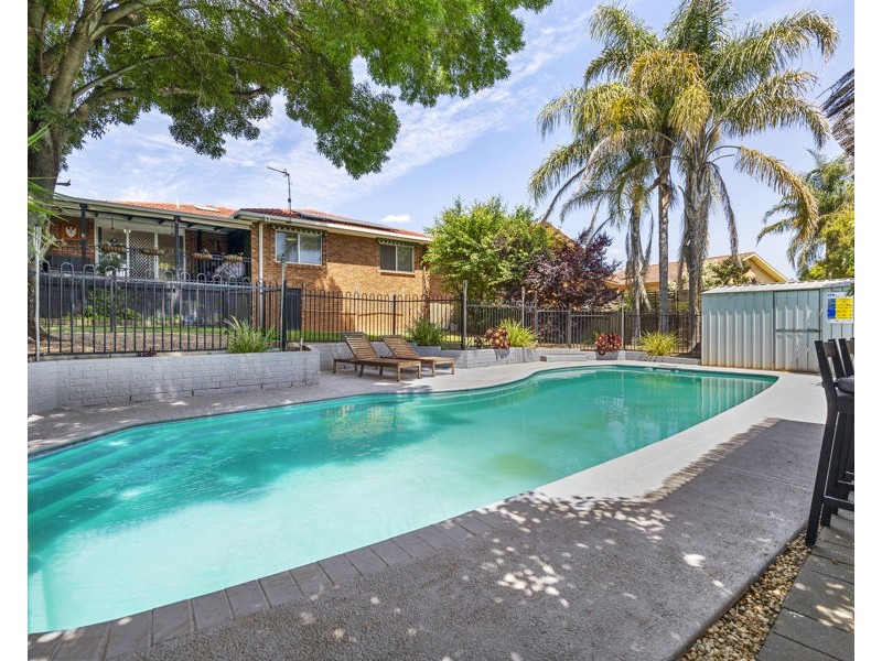20 MISSOURI AVENUE, Tolland NSW 2650