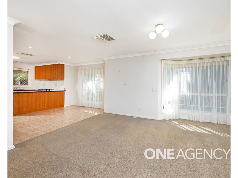 1/9 LACHLAN PLACE, Tatton NSW 2650