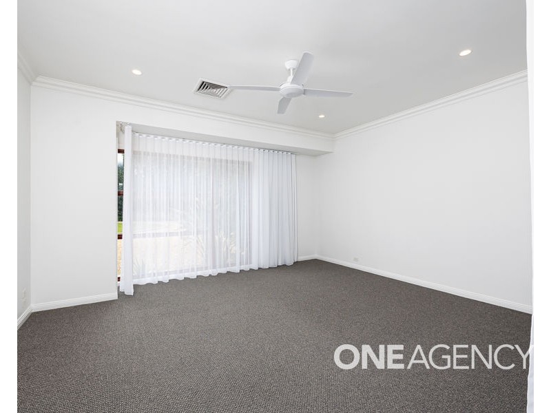 8 GLENOAK DRIVE, Springvale NSW 2650