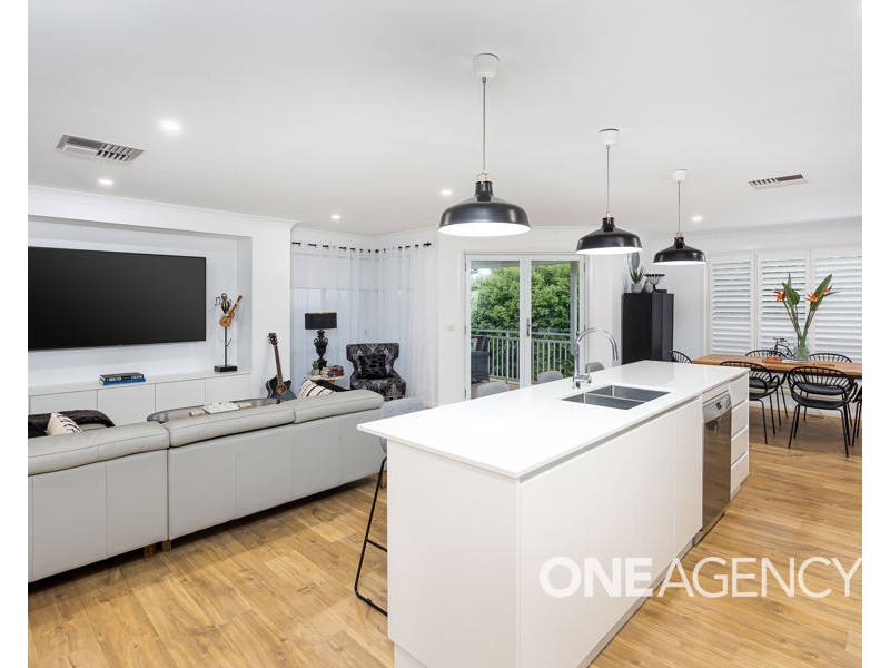 102 BROOKLYN DRIVE, Bourkelands NSW 2650