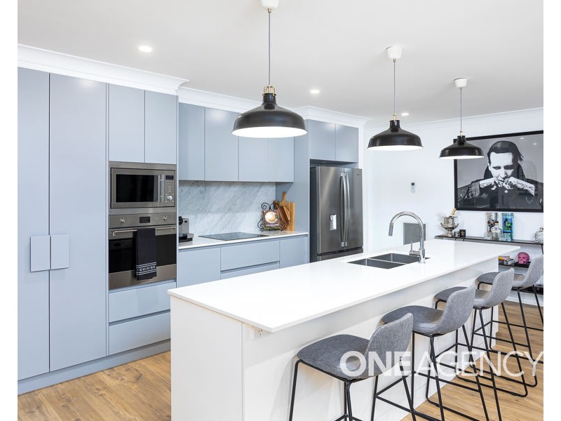 102 BROOKLYN DRIVE, Bourkelands NSW 2650